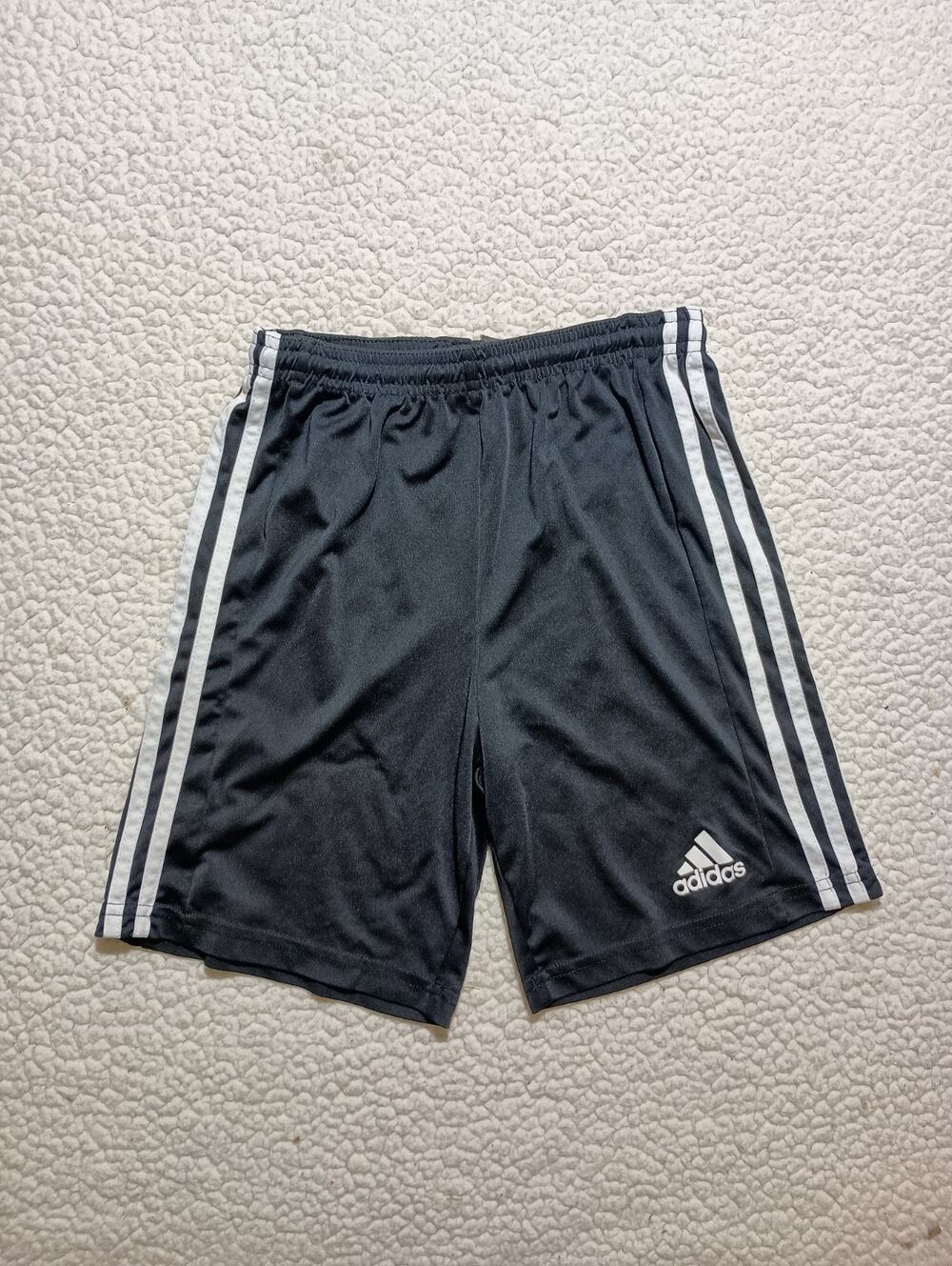 Adidas Primegreen Aeroready Shorts 7” Inseam Size 13-16Youth